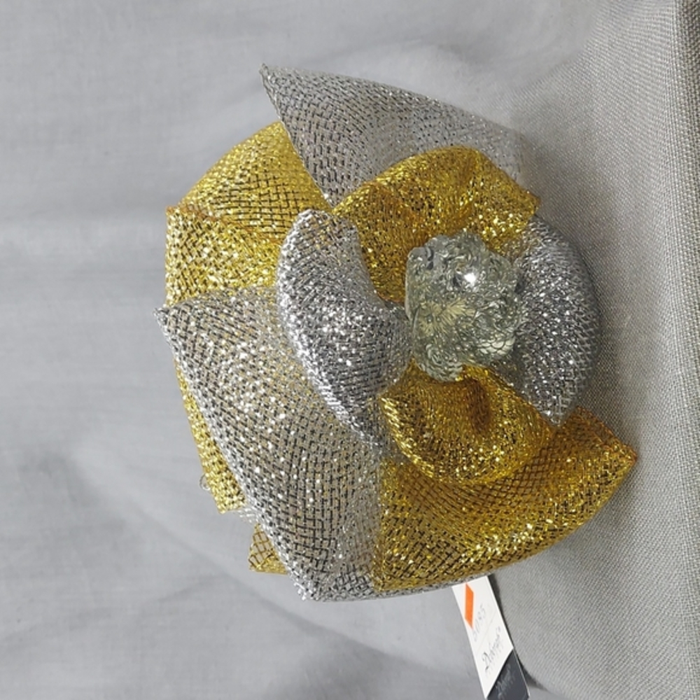 NWT Women's Gold & Silver Deborah Fashions Floral Hat w/Bow Style #5085